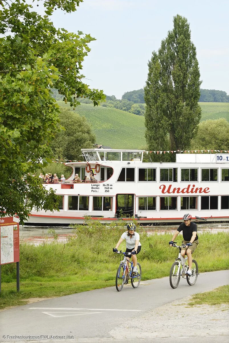 Radfahren an der Volkacher Mainschleife